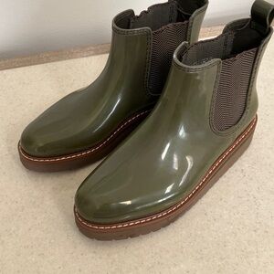 Cougar Olive Green Chelsea Rain Boots